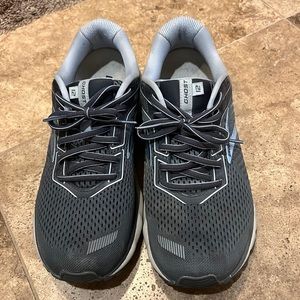 Womens Dark Gray Running shoes
